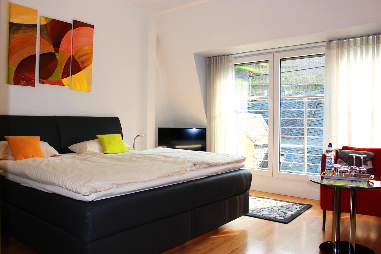 Pension Adelheid Moselhype&Wine Zell an der Mosel Εξωτερικό φωτογραφία